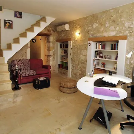 The Grotta's House דירה *