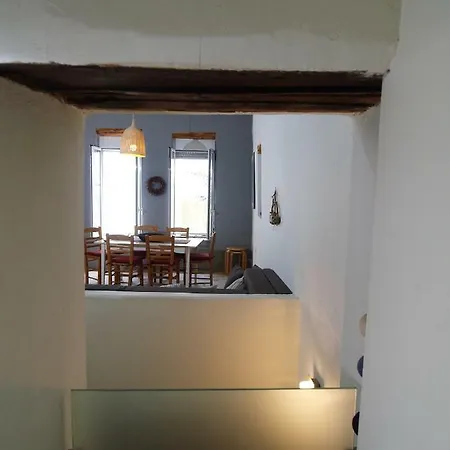 The Grotta's House * העיירה רתימנו