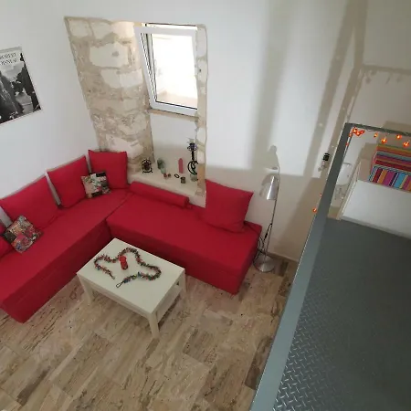 The Grotta's House דירה העיירה רתימנו